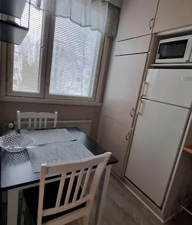 Kompakti Yksioe Sairaalan Laehellae Apartamento Kokkola (Karleby)
