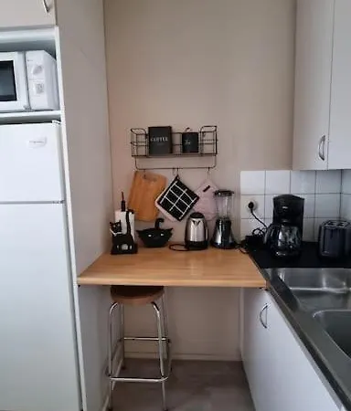 Kompakti Yksioe Sairaalan Laehellae * Kokkola (Karleby)